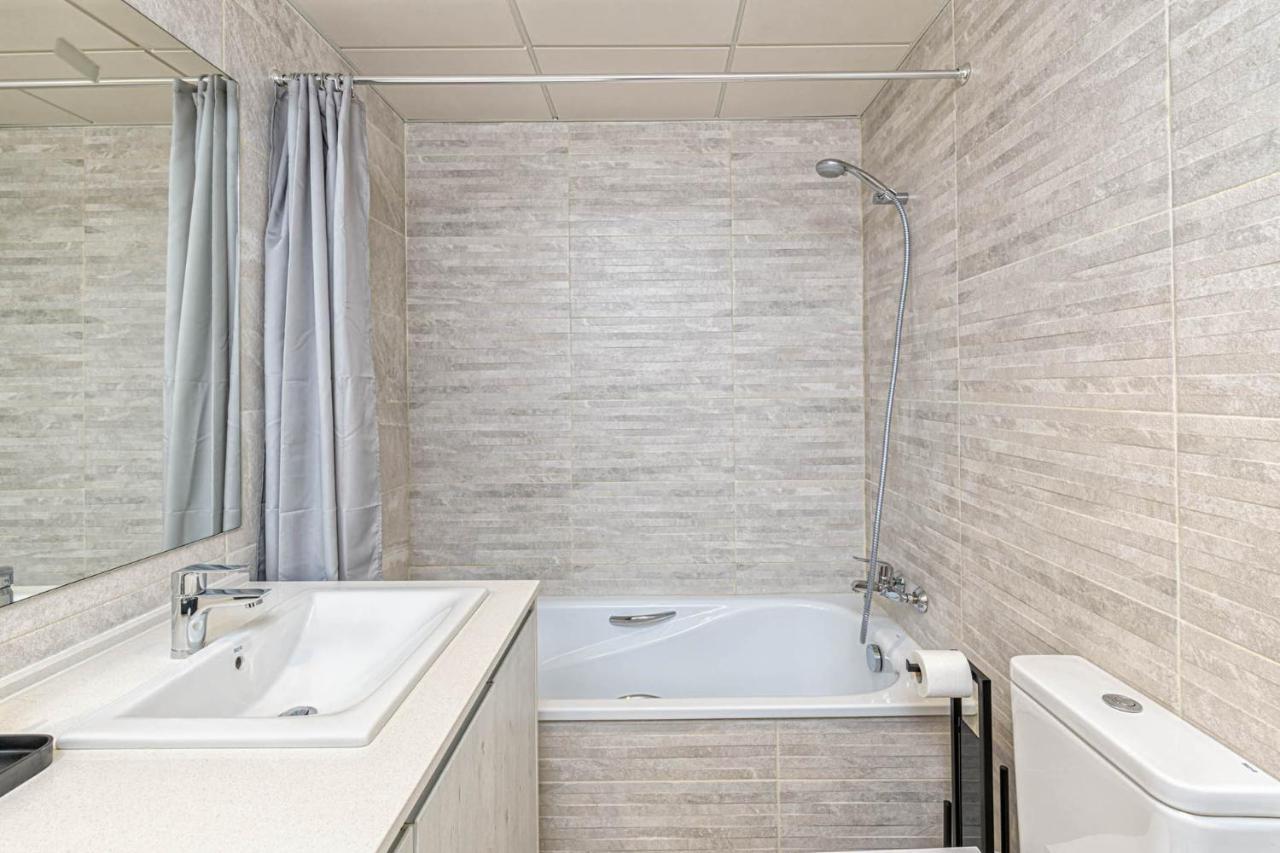 Constancia Apartment In Malaga By Solaga Holiday Homes 외부 사진